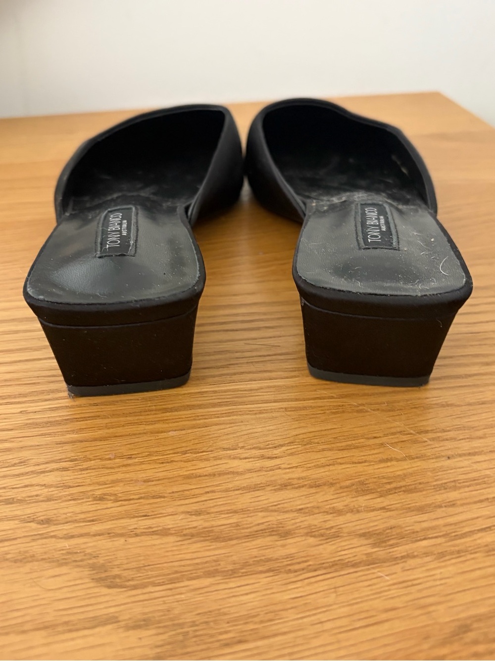 Tommy Bahama Black Low Block Heel Slide Mules
